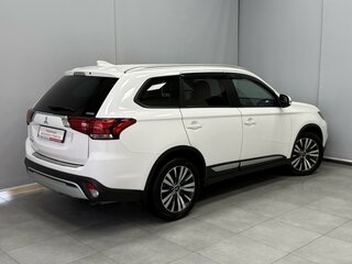 Mitsubishi Outlander III Рестайлинг 3