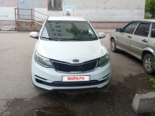 2016 Kia Rio III Рестайлинг, белый, 550000 рублей, вид 1