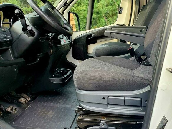 2017 Citroen Jumper, белый, 4900000 рублей - вид 3
