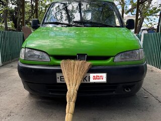 1999 Peugeot Partner I, зелёный, 400000 рублей, вид 1
