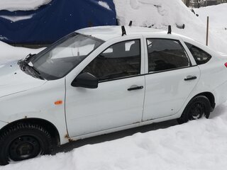 2015 Lada (ВАЗ) Granta I, белый, 450000 рублей, вид 1