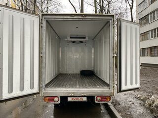 2013 Hyundai Porter II, белый, 990000 рублей, вид 2