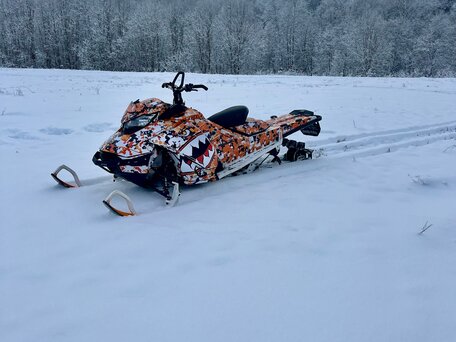 2017 BRP Ski-Doo Summit 850, белый, 970000 рублей, вид 5