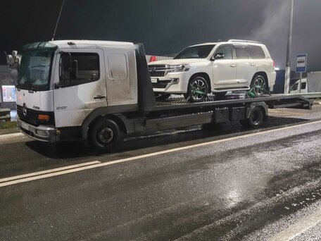1999 Mercedes-Benz Atego, белый, 2850000 рублей, вид 3