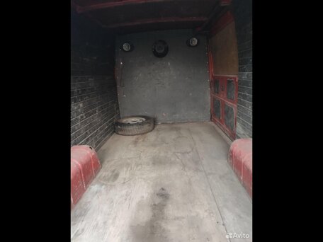 1986 Mercedes-Benz T1, красный, 155000 рублей, вид 5