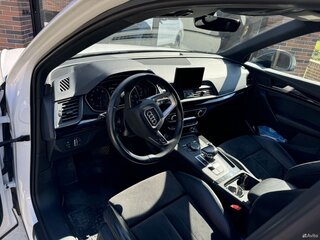 2018 Audi Q5 II (FY), белый, 3950000 рублей, вид 3