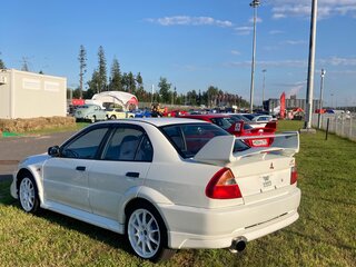 2000 Mitsubishi Lancer Evolution VI, белый, 4400000 рублей, вид 2