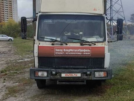 1992 Mercedes-Benz 814, белый, 700000 рублей, вид 2