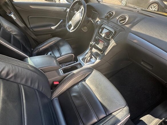 2011 Ford Mondeo IV Рестайлинг, чёрный, 600000 рублей - вид 7