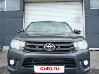 2019 Toyota Hilux VIII, серый, 4400000 рублей, вид 1