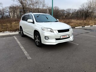 2010 Toyota Vanguard, белый, 1555555 рублей, вид 3