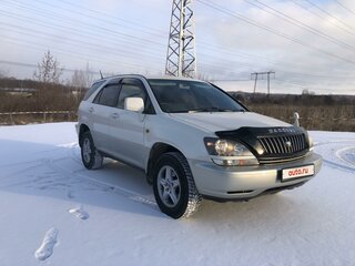 1999 Toyota Harrier I (XU10), белый, 875000 рублей, вид 3