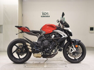 2017 MV Agusta Brutale 800, красный, 800000 рублей, вид 1