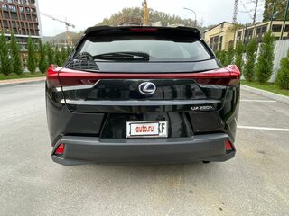 2020 Lexus UX 250h I, чёрный, 4500000 рублей, вид 4