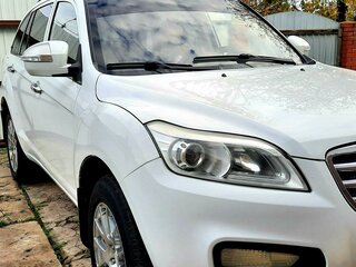 2014 Lifan X60 I, белый, 700000 рублей, вид 4