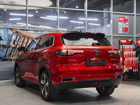 2023 Changan CS55 Plus II, красный, 1699000 рублей, вид 4
