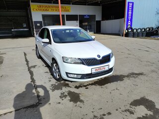 2014 Skoda Rapid I, белый, 780000 рублей, вид 3
