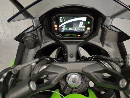 2020 Kawasaki Ninja 650, зелёный, 750000 рублей, вид 5
