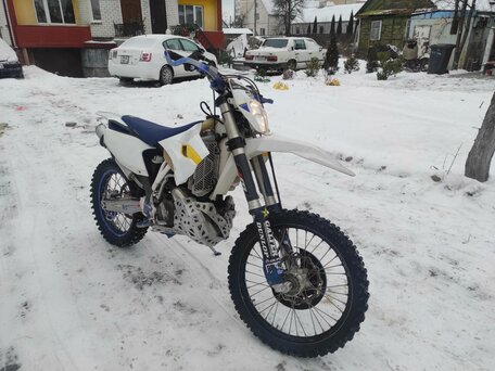 2016 Husqvarna TE 250, белый, 439028 рублей, вид 5