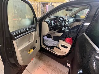 2014 Volkswagen Touareg II, чёрный, 2450000 рублей, вид 5