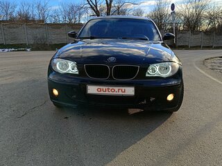2005 BMW 1 серии 116i I (E81/E82/E87/E88), чёрный, 700000 рублей, вид 5