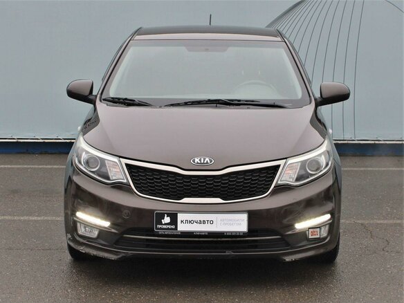 2016 Kia Rio III Рестайлинг, коричневый, 1300000 рублей
