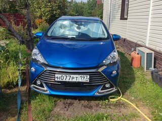 2017 Toyota Aqua I Рестайлинг 2, синий, 1680000 рублей, вид 1