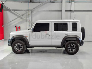 2023 Suzuki Jimny IV, серебристый, 2500000 рублей, вид 4