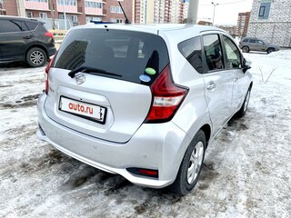 2018 Nissan Note II Рестайлинг, серебристый, 1280000 рублей, вид 3