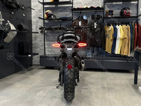 2025 Royal Enfield Himalayan, серый, 585000 рублей, вид 4