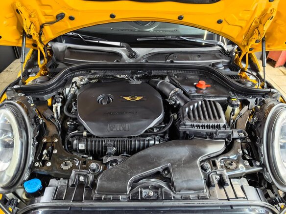 2016 Mini Hatch Cooper S III (F55/F56), оранжевый, 1550000 рублей - вид 12