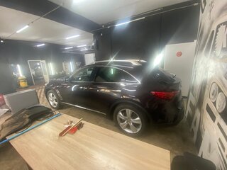 2010 Infiniti FX30d II (S51), фиолетовый, 1800000 рублей, вид 5