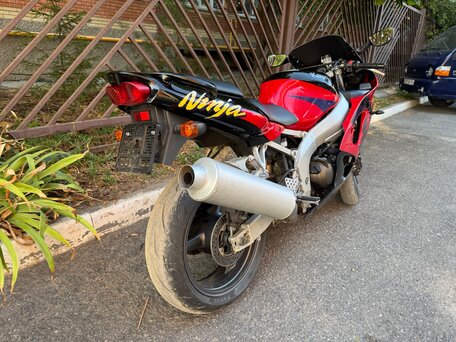 1998 Kawasaki ZX-6 Ninja, красный, 350000 рублей, вид 4