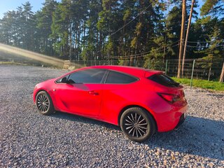 2012 Opel Astra GTC J Рестайлинг, красный, 600000 рублей, вид 4