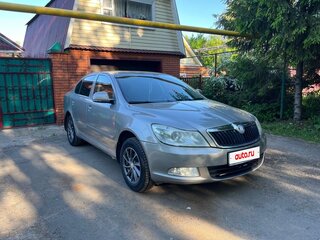 2012 Skoda Octavia II (A5) Рестайлинг, серый, 800000 рублей, вид 3