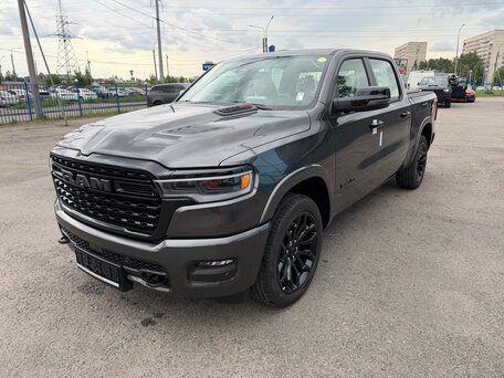2026 Ram 1500 Crew Cab V Рестайлинг, серый, 9499999 рублей, вид 2
