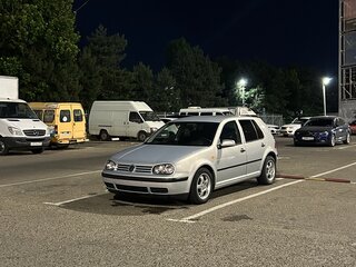 1998 Volkswagen Golf IV, серебристый, 500000 рублей, вид 4