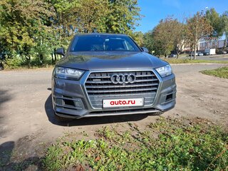 2017 Audi Q7 II (4M), серый, 2982660 рублей, вид 2