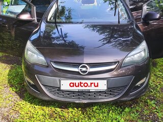 2013 Opel Astra J Рестайлинг, коричневый, 700000 рублей, вид 1