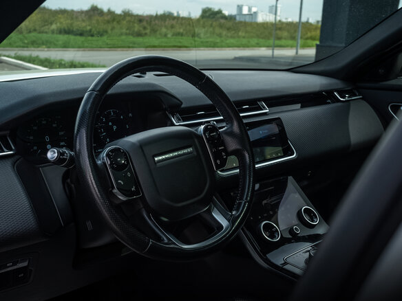 2018 Land Rover Range Rover Velar I, белый, 4350000 рублей - вид 10