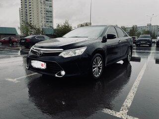 2016 Toyota Camry VII (XV50) Рестайлинг, чёрный, 2450000 рублей, вид 1