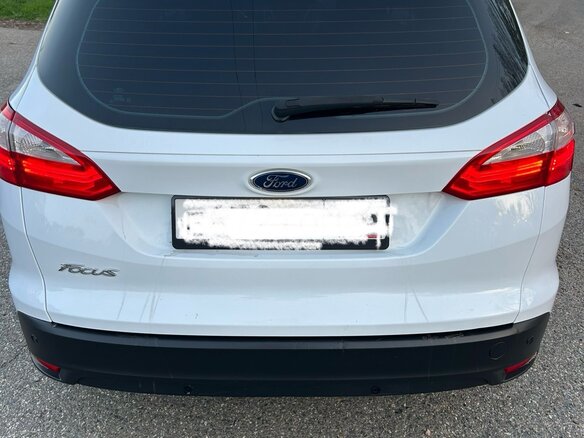 2012 Ford Focus III, белый, 720000 рублей - вид 4