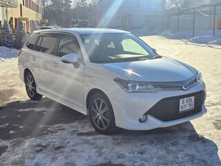 2015 Toyota Corolla Fielder XI (E160, E170, E180), белый, 1350000 рублей, вид 2
