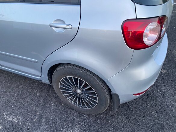 2011 Volkswagen Golf Plus II, серебристый, 300000 рублей - вид 19