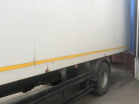 2017 Isuzu Forward (F-Series), белый - вид 13