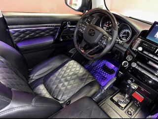 2014 Toyota Land Cruiser 200 Series Рестайлинг 1, чёрный, 2700000 рублей, вид 3