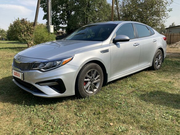 2020 Kia Optima IV Рестайлинг, серебристый, 1950000 рублей