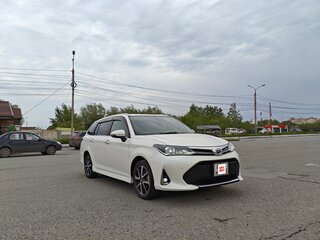 2018 Toyota Corolla Fielder XI (E160, E170) Рестайлинг 2, белый, 1750000 рублей, вид 1