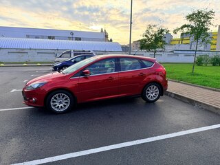 2012 Ford Focus III, пурпурный, 900000 рублей, вид 3