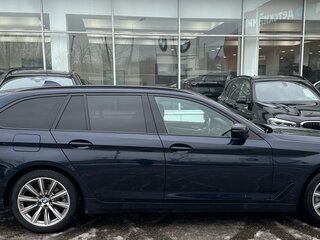 2019 BMW 5 серии 520d VII (G30/G31/G38), синий, 3699900 рублей, вид 2